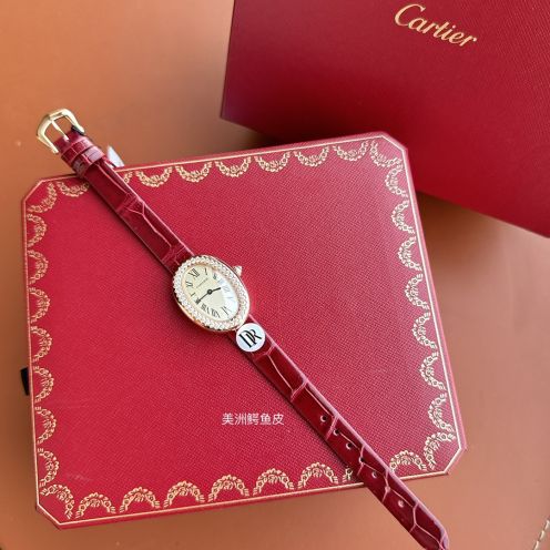 カルティエ Baignoire レッドレザー ダイヤ装飾 高級感仕上げ スーパーコピー 高再現度 レディース腕時計 安心サイト