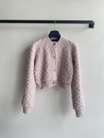 ルイヴィトン ピンクカーディガン ニット 高級感仕上げ 快適な着心地 ブランド服 スーパーコピー 高再現度 安心サイト