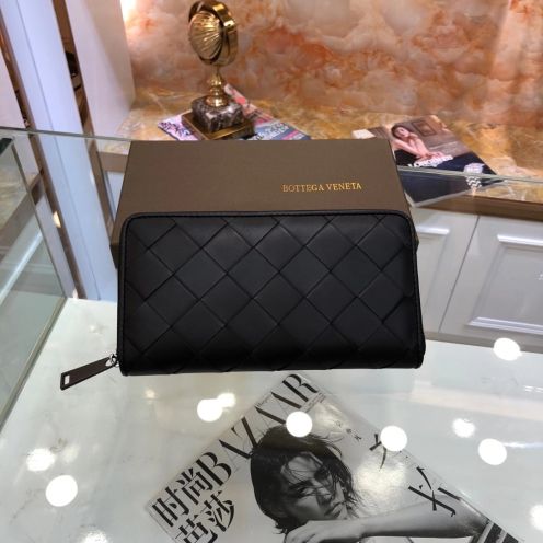 ボッテガヴェネタ クラッチバッグ ブランド コピー 高評価 2025新作 職人技術再現 本革使用 高級感仕上げ 安心サイト