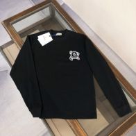 モンクレール ロンT ブランド コピー 安全通販 2025新作 スカルロゴ刺繍 上質コットン素材 高級感仕上げ 男女兼用