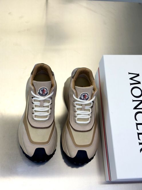 モンクレール スニーカー 2025新作 n級 高再現度モデル ベージュデザイン 高品質素材使用 クッション性抜群 快適な履き心地