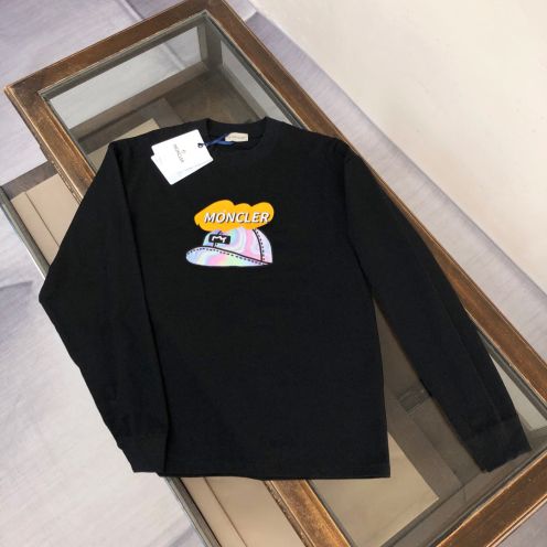 モンクレール 長袖Tシャツ 2025新作 コピー 高再現度 グラフィックロゴデザイン 上質コットン使用 快適な着心地 安心サイト