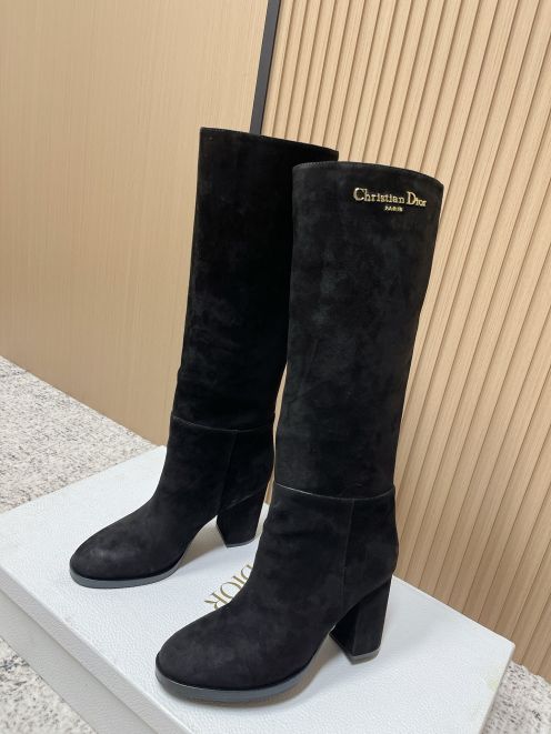 ディオール ロングブーツ 2025新作 格安 高再現度モデル 上質スエード素材 高級感漂う仕上げ 安心サイト 即納対応