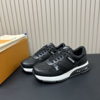  ルイヴィトン スニーカー ブランド コピー 安全通販 2025新作 高再現度 上質レザー使用 快適な履き心地 高品質仕上げ 高評価モデル