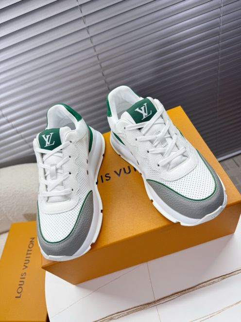 ルイ・ヴィトン スニーカー 激安屋口コミ 2025新作 本革使用 高級感仕上げ 精密ディテール 快適設計 ユーザー満足保証