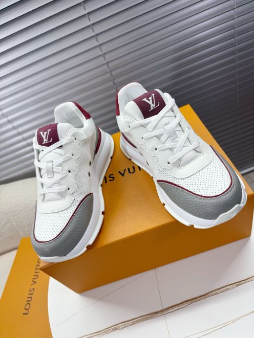 ルイ・ヴィトン スニーカー コピー 2025新作 高級感仕上げ 本革使用 精密ディテール 快適設計 秘密厳守配送