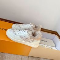 ルイ・ヴィトン スニーカー スーパーコピー 2025新作 ムートンライナー仕様 冬限定モデル 本革使用 口コミ多数