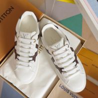 ルイ・ヴィトン スニーカー 偽物 2025新作 本革使用 高級感仕上げ 精密ディテール レビュー高リピ率 安心サイト