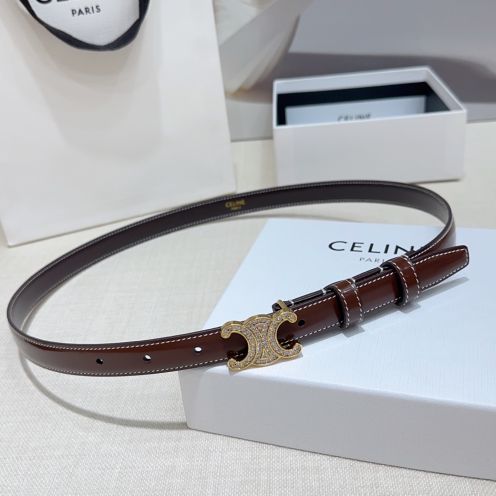 セリーヌ トリオンフバックル ブラウンレザーベルト 高再現度 ブランド コピー 安全通販 高級感仕上げ 2025新作 安心の日本倉庫