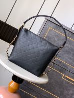 シャネル バッグ スーパーコピー 優良サイト 2025新作 本革使用 高再現度 チェーンショルダー 高級感仕上げ