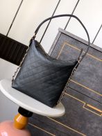 シャネル バッグ ブランド コピー 安全通販 2025新作 本革使用 高再現度 チェーンショルダー 高級感仕上げ