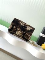 シャネル レオパード柄 スパンコール フラップバッグ ブランド コピー 精密ディテール 高級感仕上げ リピーター多数 秘密厳守配送