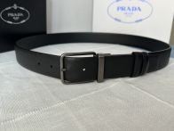 プラダ サフィアーノレザー ベルト 2025新作 クラシックバックル 高級感仕上げ 精密ディテール 職人技術再現 コピー 本格派モデル