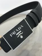 プラダ サフィアーノレザー ベルト 2025新作 スクエアバックル 高級感仕上げ 精密ディテール 職人技術再現 スーパーコピー 本格派人気モデル