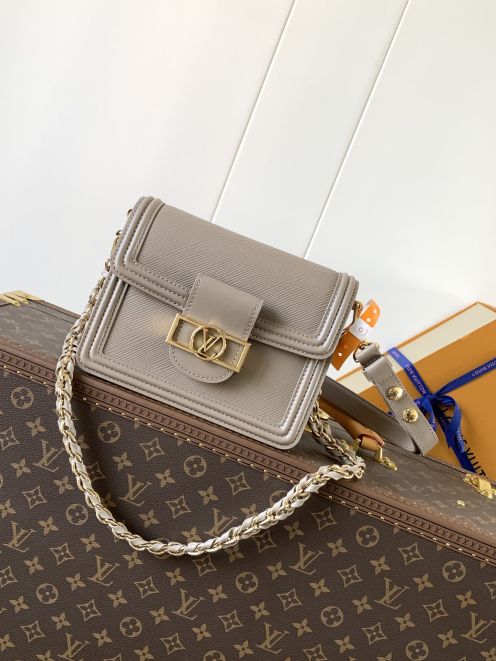 ルイ・ヴィトン エピ チェーン ショルダーバッグ 2025新作 定番モデル 激安 高再現度 高評価 口コミ多数 高品質 安心サイト