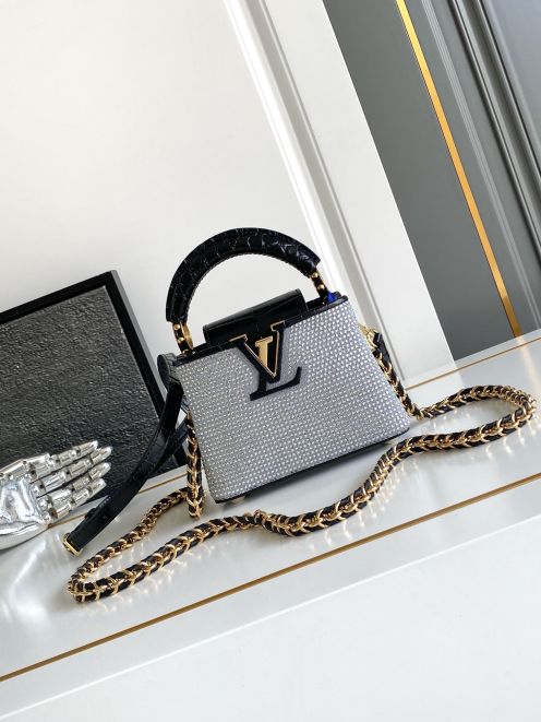 ルイ・ヴィトン ミニ トップハンドル チェーン バッグ 2025新作 定番モデル ブランド コピー 安全通販 高再現度 高評価 口コミ多数 安心サイト