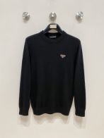 プラダ 偽物 バレない再現度 2025新作 ブラック ニットクルーネック 高品質 高再現度 口コミ多数 安心サイト