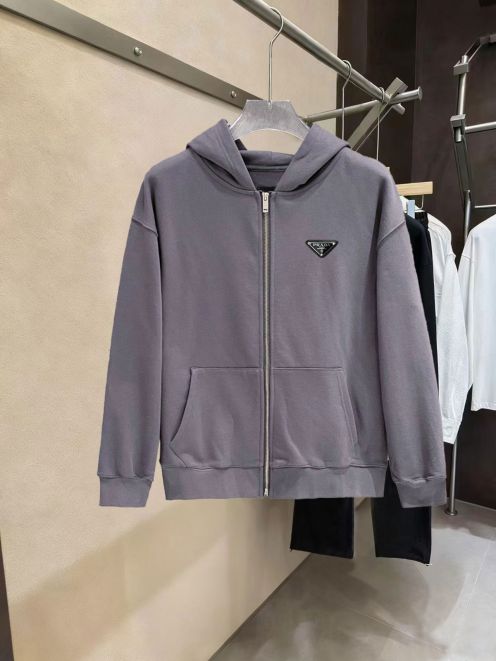 プラダ ブランド コピー 2025新作 ジップアップパーカー 定番モデル 高評価 高再現度 丁寧な縫製 快適な着心地 男女兼用 安心サイト 実店舗運営