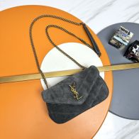 サンローラン 格安 2025新作 キルトスエードチェーンバッグ 圧倒的な再現度と精密ディテール 細部まで忠実な高級感仕上げ 発送保証 追跡可能 安心サイト