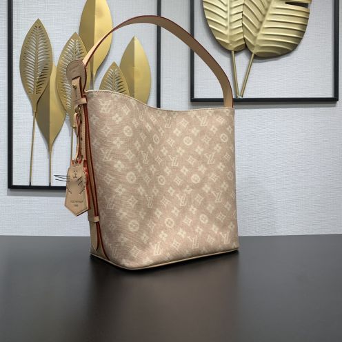 ルイ・ヴィトン 偽物 2026新作 モノグラムバケットバッグ 定番 高再現度 高品質 上質感 追跡可能 安心サイト