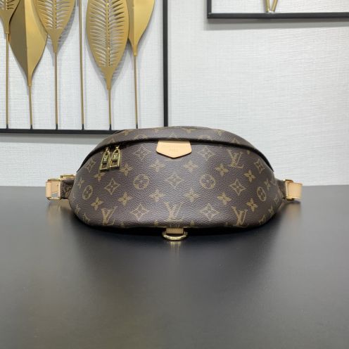 ルイ・ヴィトン スーパーコピー 定番モノグラム ボディバッグ 2026新作 高再現度 高品質 丁寧な縫製 安心サイト 追跡可能 秘密厳守配送