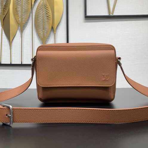 ルイ・ヴィトン ブランド コピー 定番 レザー ショルダーバッグ 2026新作 高再現度 高品質 精密ディテール 安心サイト 追跡可能 秘密厳守配送