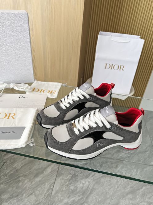 ディオール スーパーコピー 2026新作 スニーカー 定番モデル 高再現度 精密ディテール 本革使用 高級感仕上げ 安心サイト 追跡可能 発送保証