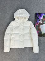 フェンディ 2026新作 高品質 フーデッドダウン n級 高再現度 FFエンボス 職人技術再現 快適な着心地 安心サイト