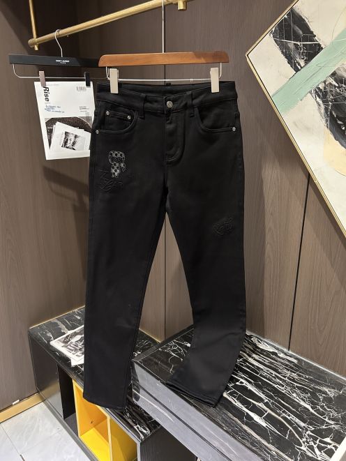 フェンディ 2026新作 デニムパンツ ブランド コピー 安全通販 高再現度 高品質仕上げ 高評価口コミ多数 上質感 丁寧な縫製 安心サイト