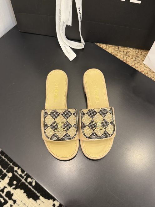 シャネル サンダル 2026新作 格安 高再現度 高評価 精密ディテール 高級感仕上げ 安心サイト 発送保証 数量限定入荷