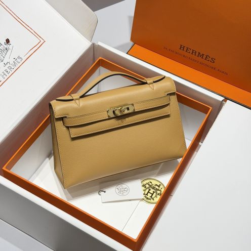 エルメス n級 ケリーポシェット ハンドバッグ 定番キャメル 2026新作 高再現度 精密ディテール 高級感仕上げ 安心サイト