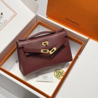 エルメス 激安 ケリーポシェット ハンドバッグ 定番ボルドー 2026新作 高再現度 精密ディテール 高級感仕上げ 安心サイト