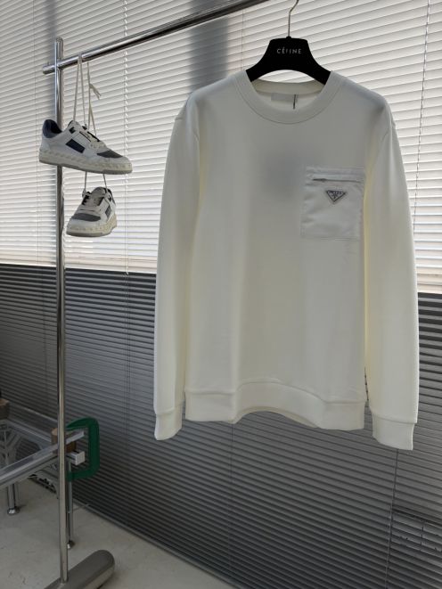 プラダ 激安屋口コミ 2026新作 定番ポケットスウェット 高評価 口コミ多数 高再現度 快適な着心地 丁寧な縫製 安心サイト