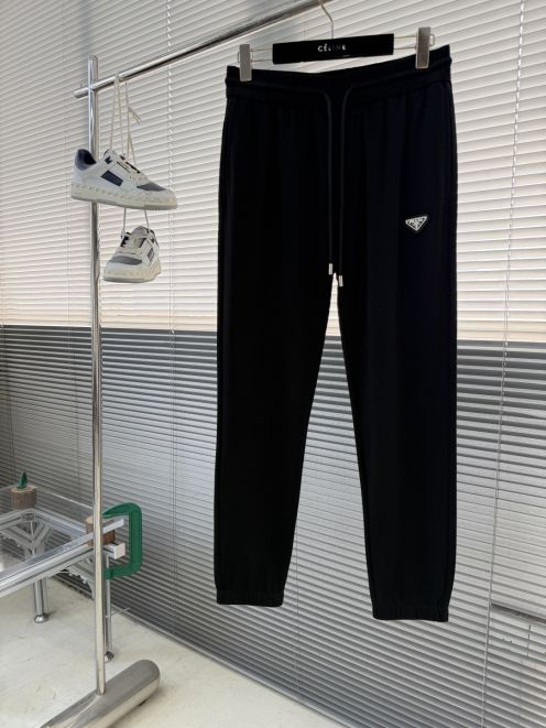 プラダ コピー 安全通販 スウェットパンツ 高再現度仕様 快適な着心地 シンプルデザイン 上質感漂う 人気定番モデル