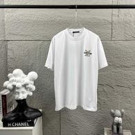 ルイヴィトン 2026新作 半袖Tシャツ コピー 安全通販 高再現度 職人技術再現 品質管理徹底 安心の日本倉庫 追跡可能 通気 快適な着心地 男女兼用