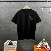 ルイヴィトン 2026新作 半袖Tシャツ スーパーコピー 高再現度 職人技術再現 品質管理徹底 安心の日本倉庫 レビュー高リピ率 通気 快適な着心地 男女兼用