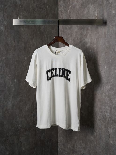セリーヌ アーチロゴTシャツ 2026新作 本物級コピー 男女兼用 夏服 通気 快適な着心地 高再現度 丁寧な縫製 レビュー高リピ率