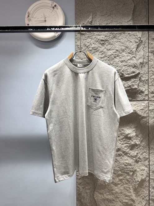 セリーヌ ポケットロゴTシャツ 2026新作 激安 男女兼用 夏服 通気 肌触り良好 快適な着心地 シンプルデザイン 丁寧な縫製