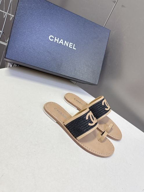 シャネル 2026新作 レディーストングサンダル 精密ディテール 高級感仕上げ リアル質感再現 安心サイト リピーター多数 本物級コピー