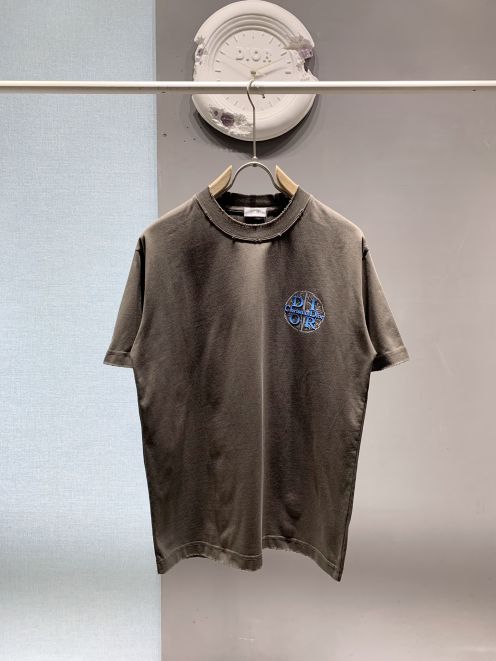 ストーンアイランド x ディオール メンズTシャツ グレー 2026新作 n級 ロゴ刺繍 半袖Tシャツ 通気 快適な着心地 シンプルカジュアル 高評価口コミ多数 日本倉庫発送 即納