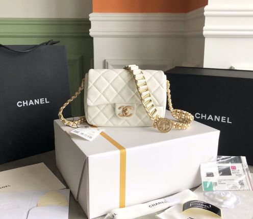 シャネル n級 キルティングフラップチェーンショルダーバッグ クラシックデザイン 高級レベル仕様