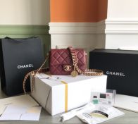 シャネル ハイブランド キルティングフラップチェーンショルダーバッグ クラシックモデル リピーター多数