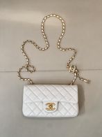 シャネル ハイブランド キルティングチェーンショルダーバッグ ミニフラップデザイン 精密ディテール