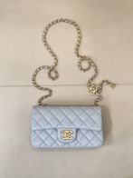 シャネル 格安 キルティングチェーンショルダーバッグ ミニフラップデザイン 高品質