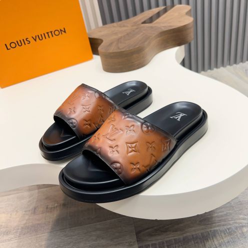 ルイヴィトン n級 モノグラムスライドサンダル グラデーションレザー 本革使用