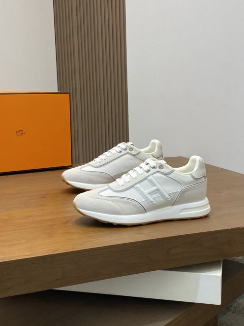 エルメス ハイブランド レザースニーカー Hロゴ ローカット 丁寧な縫製