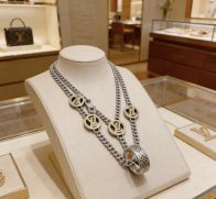 ルイヴィトン 本物級コピー LVチェーンネックレス ダブルチェーン 本革使用