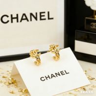 シャネル n級 フープピアス CCロゴシンプルデザイン ゴールド仕上げ 圧倒的な再現度