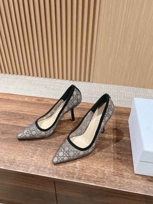 ディオール ブランド コピー ハイヒールパンプス ポインテッドトゥレースデザイン 定番