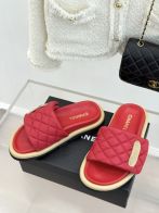 シャネル n級 サンダル キルティングデザイン フラットソール仕様 高級感仕上げ 激安